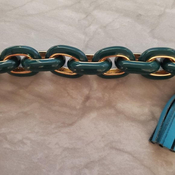 🦜 J.Crew Dark Jungle Green Enamel Jumbo Link Leather Tassel Bracelet 🦜 - Picture 3 of 5
